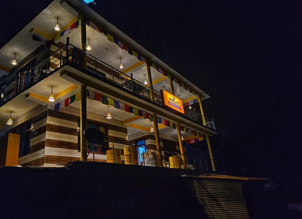 Nomads Hostel Tosh Экстерьер фото